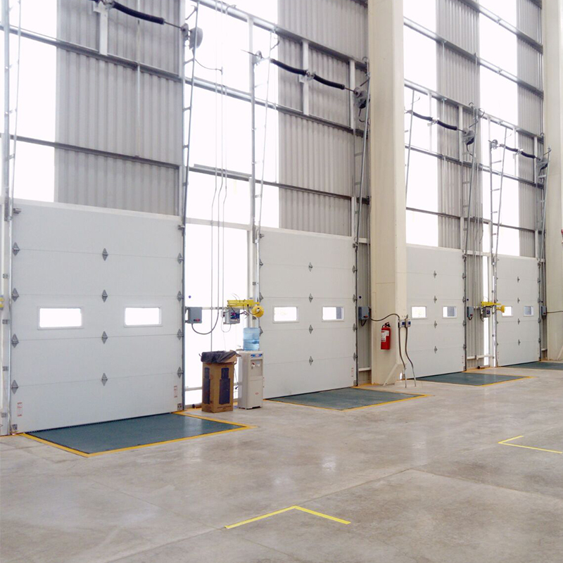 Fast Action PU Foam Secure Insulated Industrial Sliding Doors with Glass 