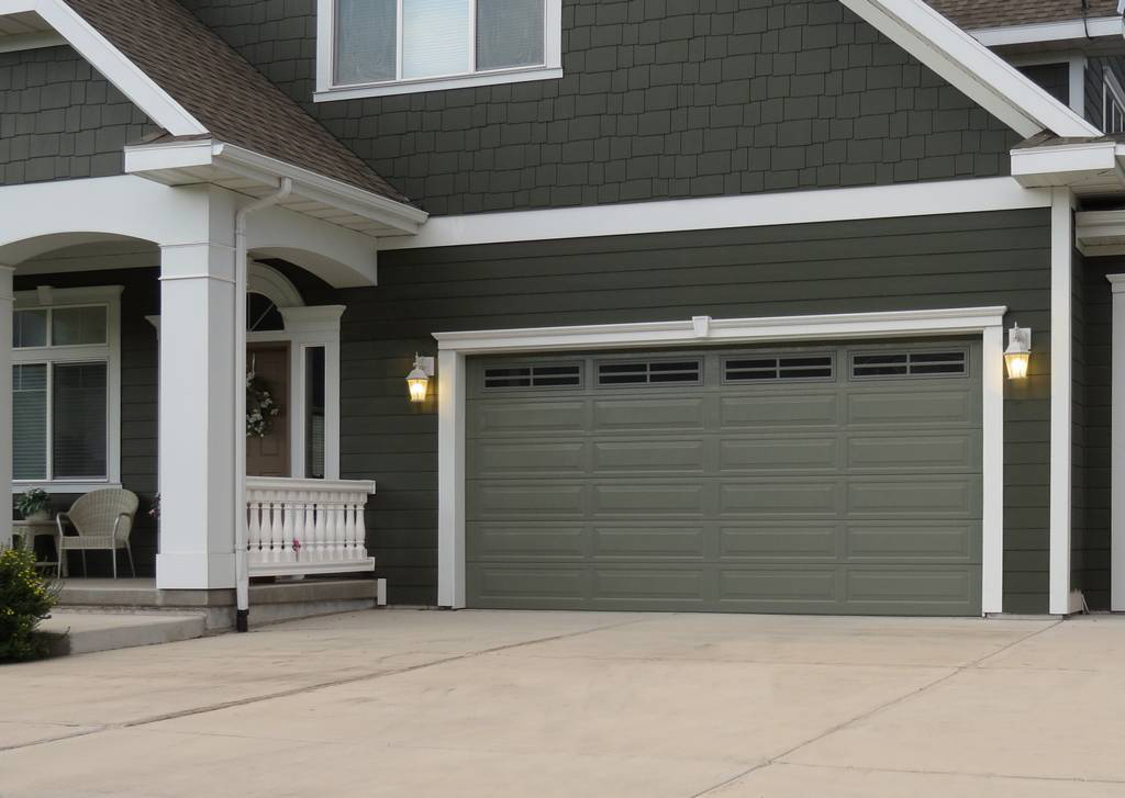 Which is better steel or fiberglass garage doors? - Master Well Doors